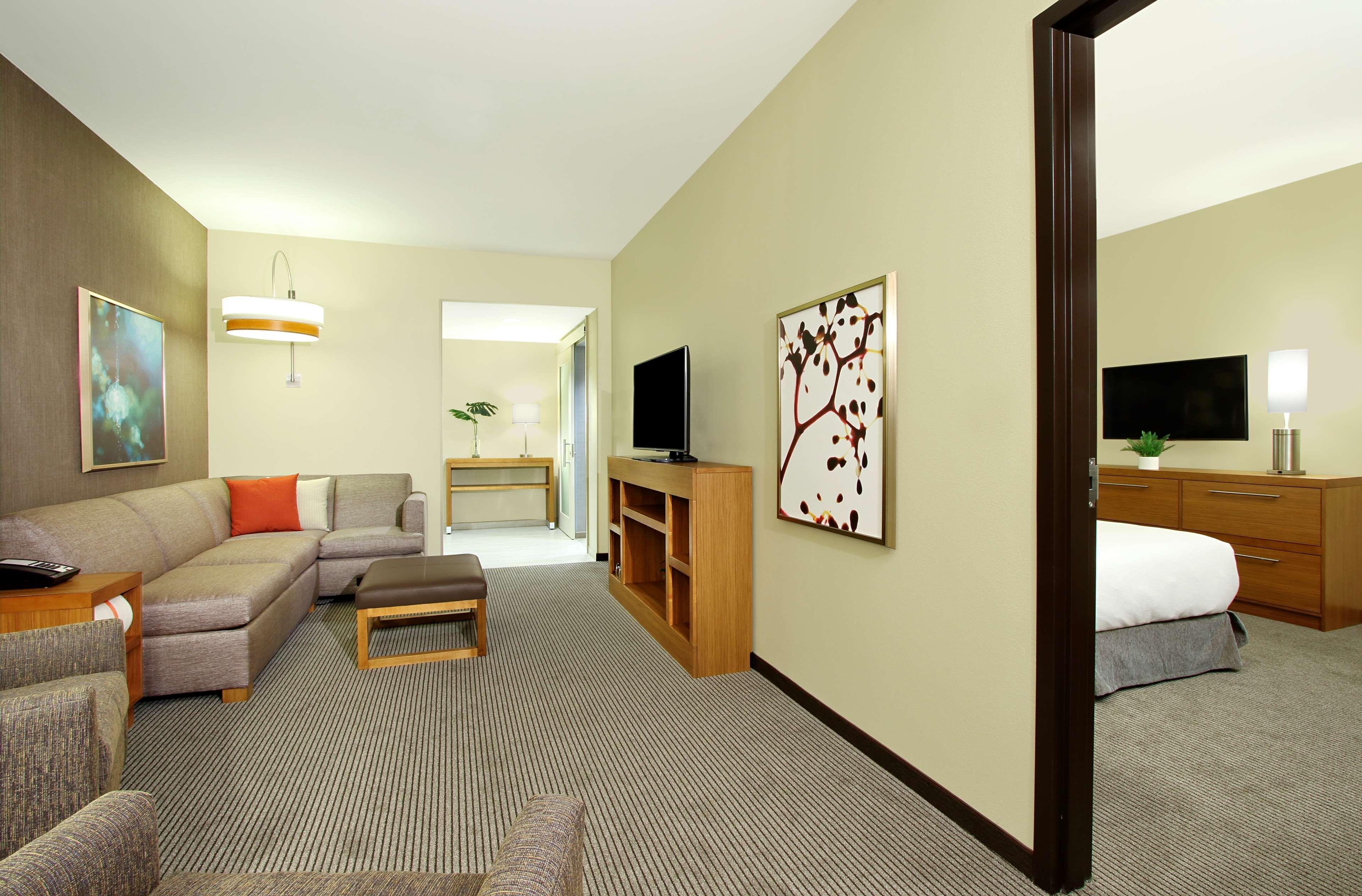 Hyatt Place Nw Vintage Park Hotel 3*